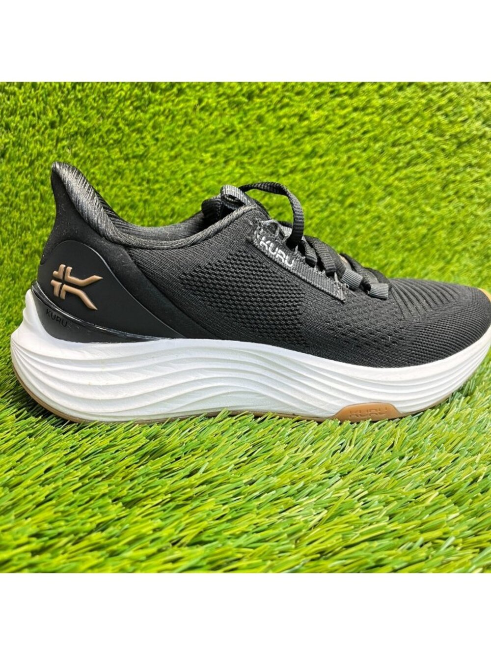 Kuru Atom 2 Womens Size 8 Black White Athletic Running Walking Shoes Sneakers